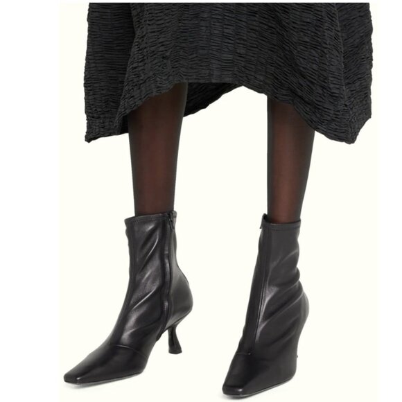 Loeffler Randall Black Lambskin Kitten-Heel Booties Size-6B - Picture 2 of 11